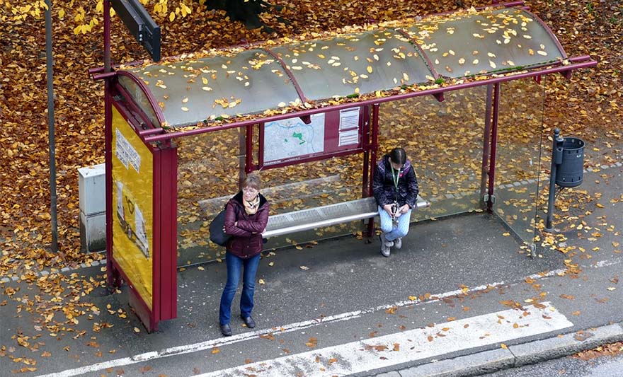 autobusko stajaliste jesen.jpg